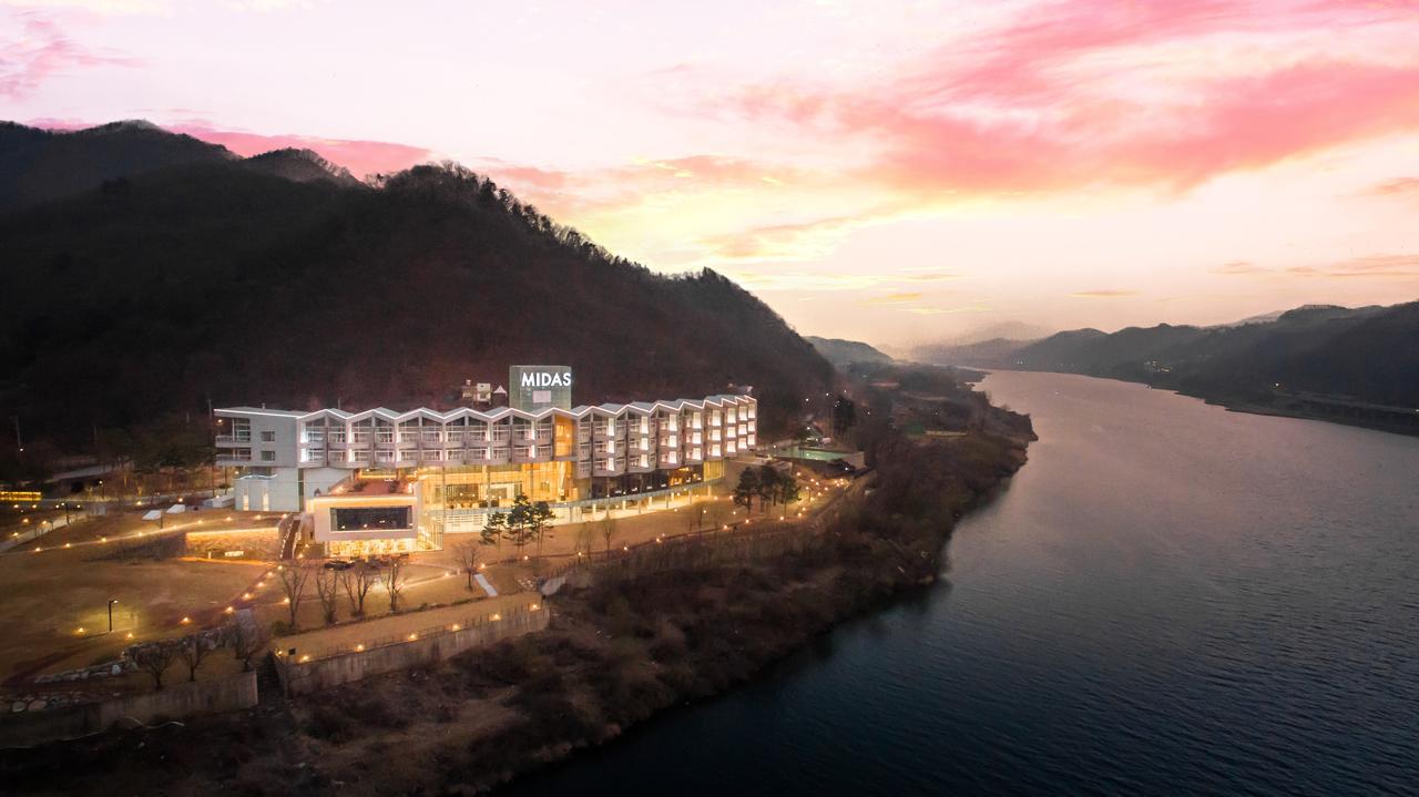 Midas Hotel & Resort Gapyeong Eksteriør billede