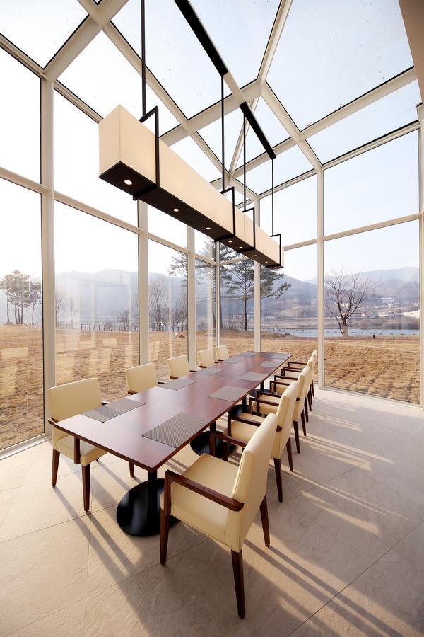 Midas Hotel & Resort Gapyeong Eksteriør billede