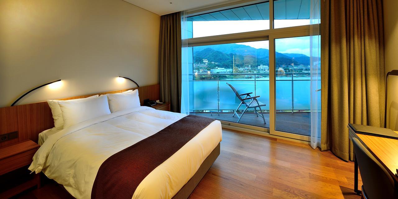 Midas Hotel & Resort Gapyeong Eksteriør billede